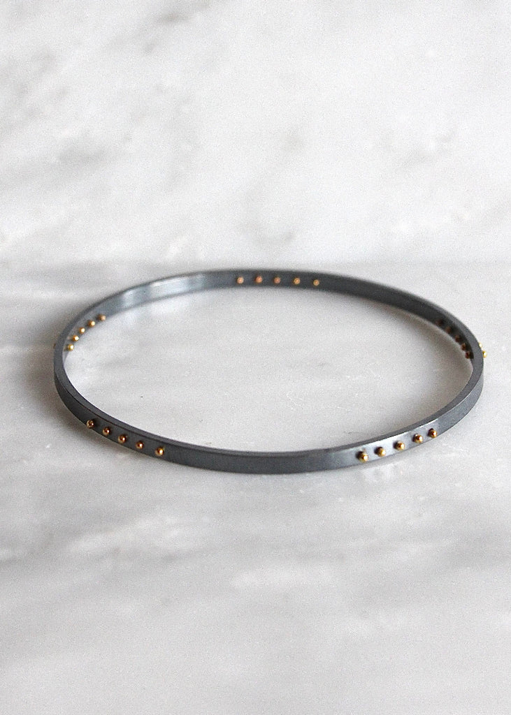 Nikki Nation | Five Ball Thin Bangle