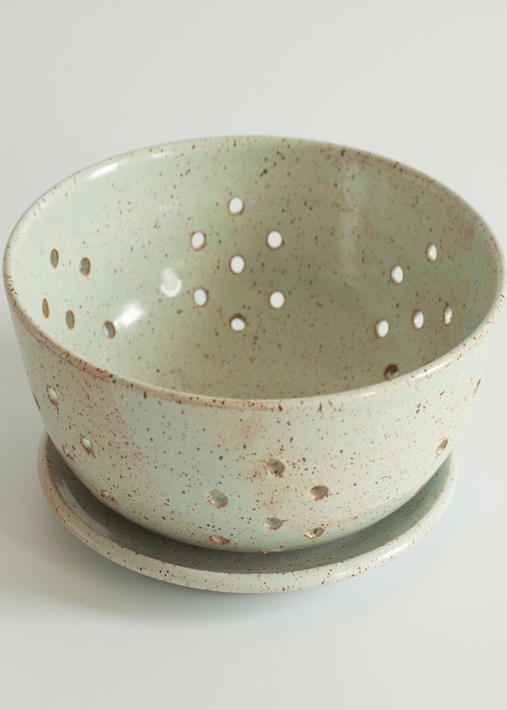 Rachael Pots | Large Berry Bowl + Saucer | Light Blue