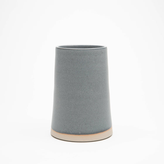 WRF Ceramics - Vase in Ash