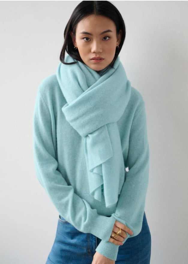 White + Warren | Cashmere Travel Wrap
