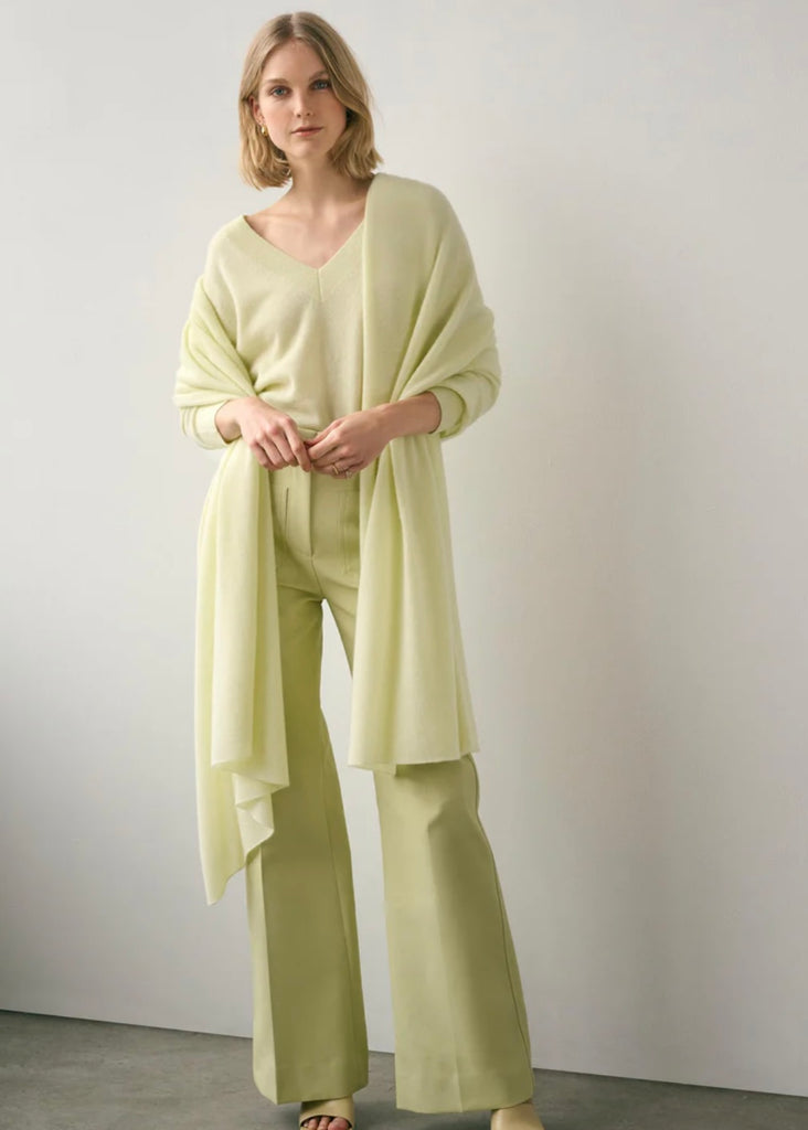 White + Warren | Cashmere Travel Wrap