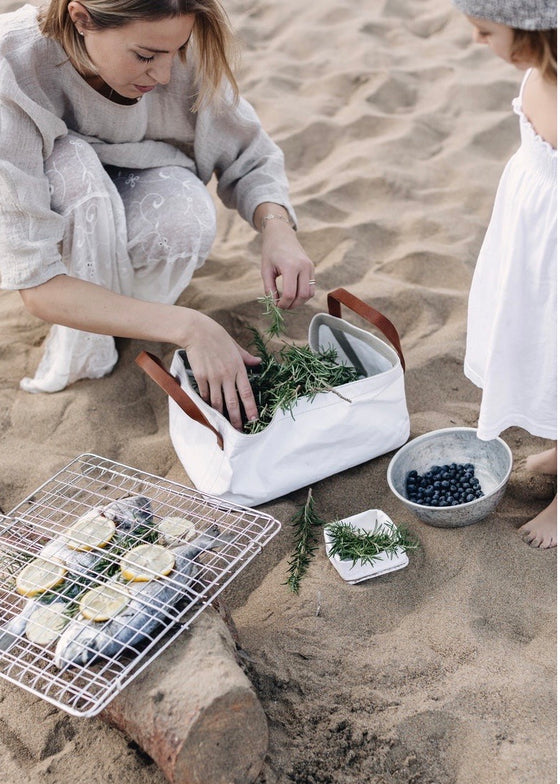 Uashmama | Paper Basket + Leather Handles