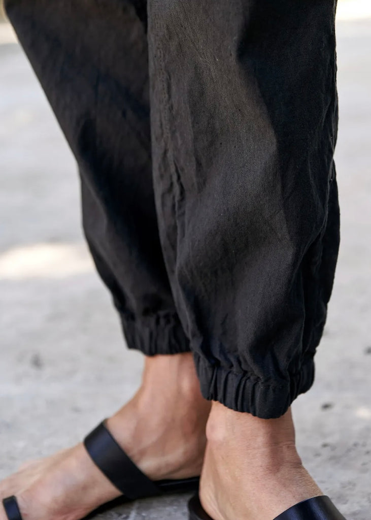 Frank & Eileen | Jameson Italian Performance Linen Jogger Pants - Black