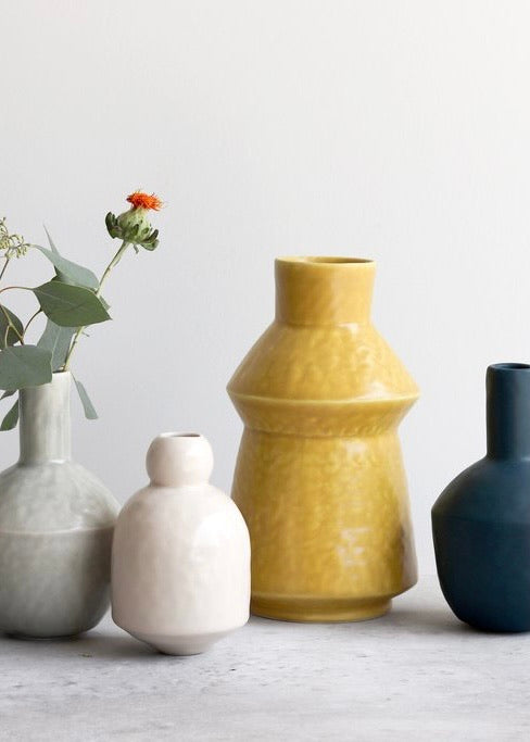 Elizabeth Benotti | Ebb + Flow Vase Series 1